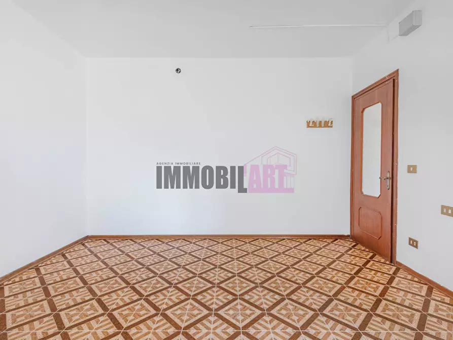 Immagine 18 di Casa indipendente in vendita  in VIA BATTILOCCHI 67 a Bore