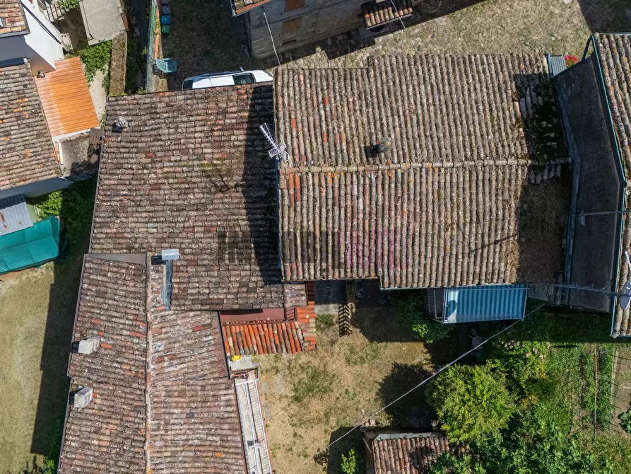 Immagine 34 di Casa indipendente in vendita  in VIA BATTILOCCHI 67 a Bore