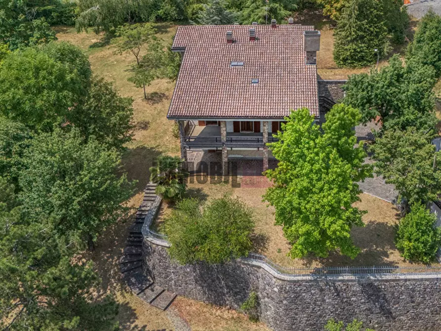 Immagine 9 di Villa in affitto  in LOCALITA' RONCAGLIO CADRAZZOLE a Canossa