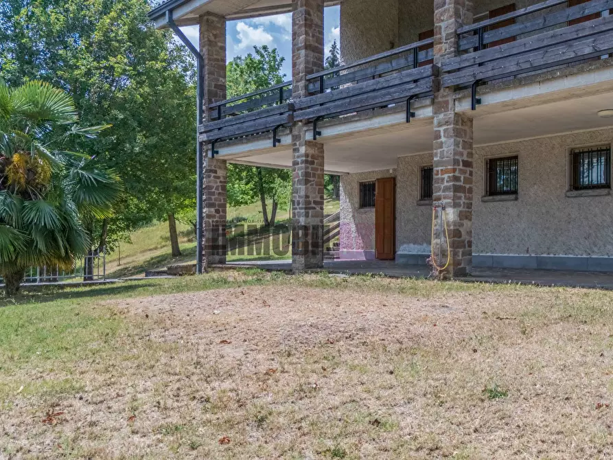 Immagine 10 di Villa in affitto  in LOCALITA' RONCAGLIO CADRAZZOLE a Canossa