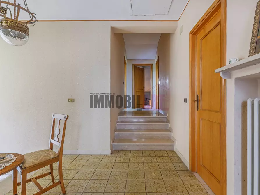 Immagine 42 di Villa in affitto  in LOCALITA' RONCAGLIO CADRAZZOLE a Canossa