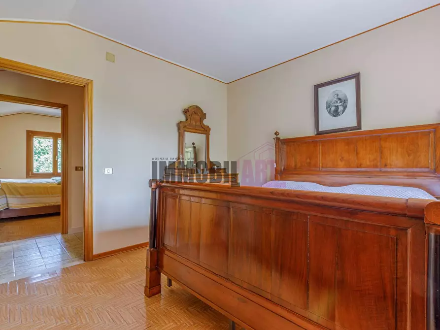 Immagine 44 di Villa in affitto  in LOCALITA' RONCAGLIO CADRAZZOLE a Canossa