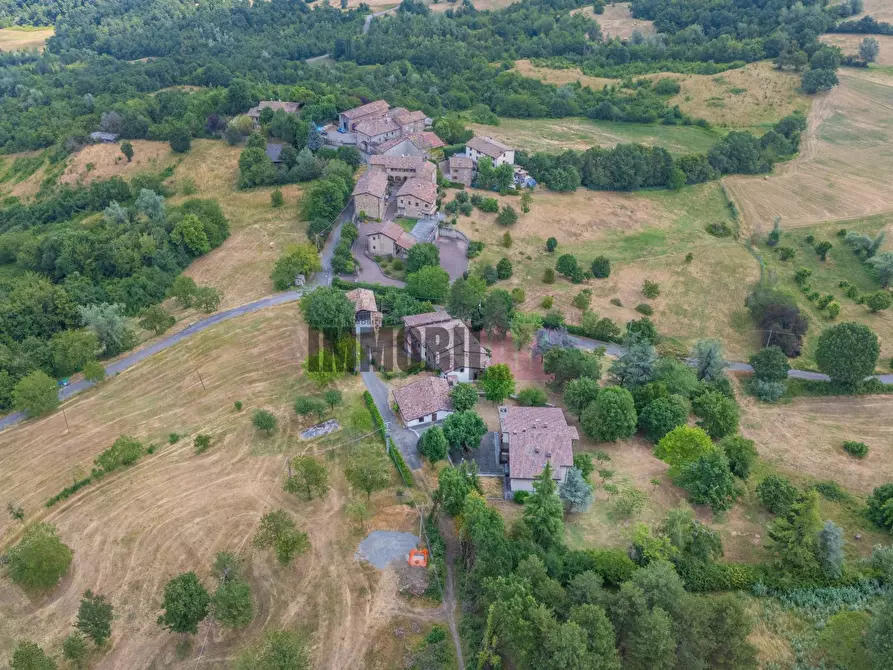 Immagine 8 di Villa in vendita  in LOCALITA' RONCAGLIO CADRAZZOLE a Canossa