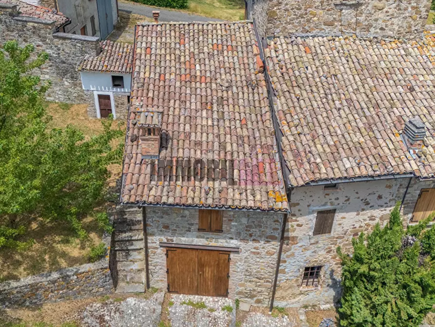 Immagine 27 di Villa in vendita  in LOCALITA' RONCAGLIO CADRAZZOLE a Canossa
