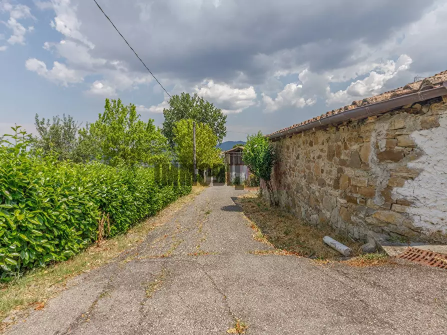 Immagine 94 di Villa in vendita  in LOCALITA' RONCAGLIO CADRAZZOLE a Canossa