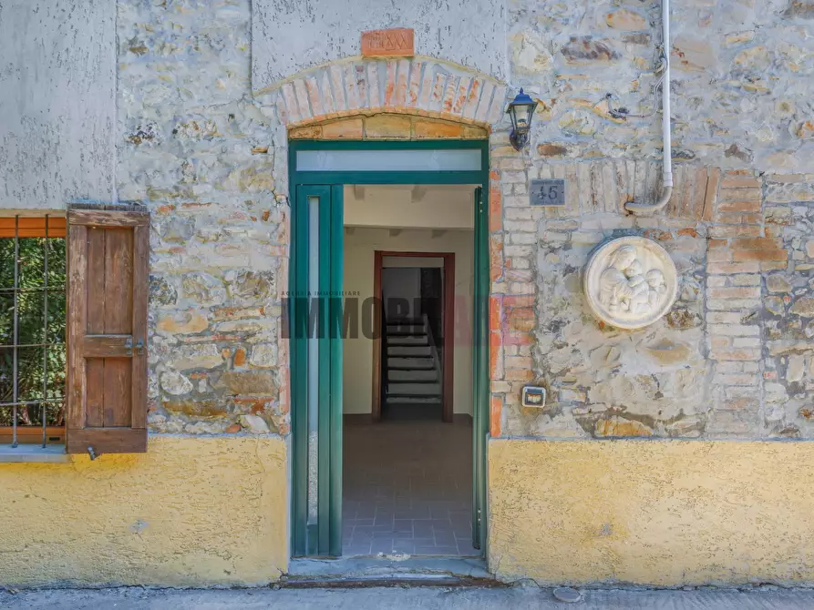 Immagine 8 di Casa indipendente in vendita  in VIA DE STROBEL 2/C a Traversetolo
