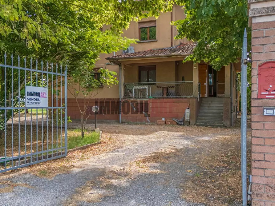 Immagine 2 di Casa indipendente in vendita  in Via Ponte Forca 22 a Cadelbosco Di Sopra