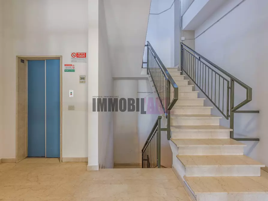 Immagine 3 di Locale commerciale in vendita  in Via Augusto Piccard 16/G a Reggio Nell'emilia