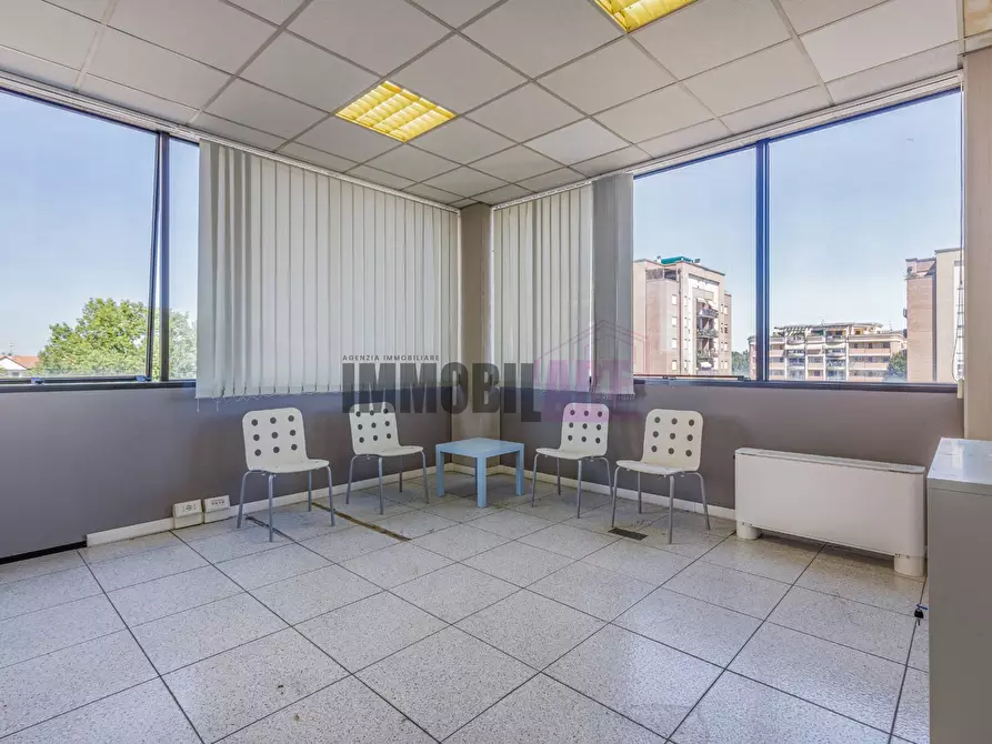 Immagine 51 di Locale commerciale in vendita  in Via Augusto Piccard 16/G a Reggio Nell'emilia