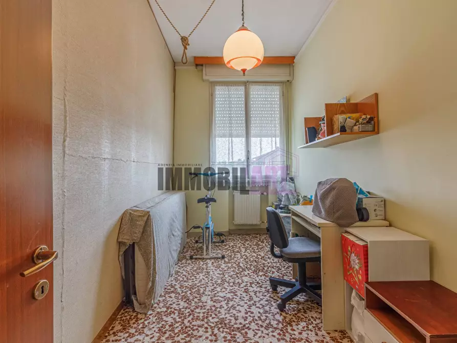 Immagine 33 di Appartamento in vendita  in Via Richard Wagner 19 a Reggio Nell'emilia