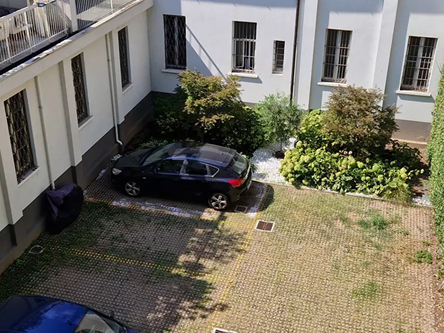 Immagine 11 di Appartamento in affitto  in VIA BESSARIONE 30 a Milano