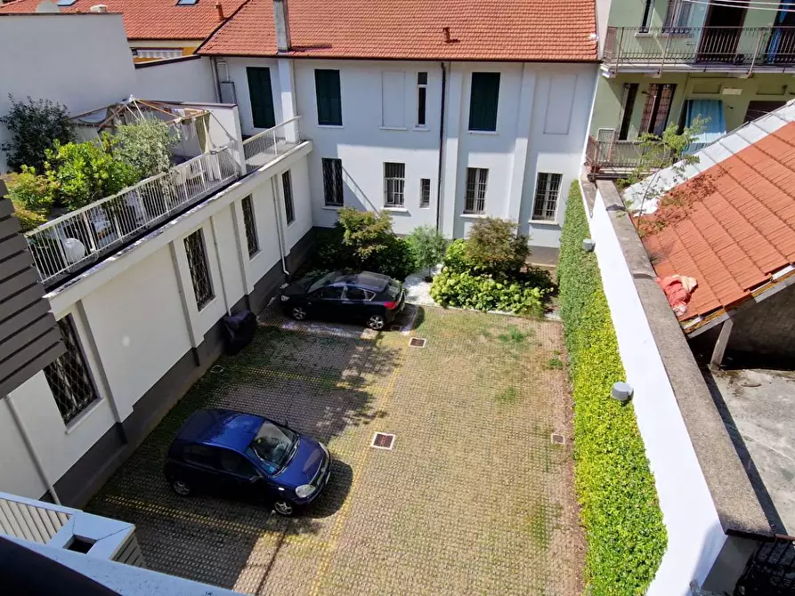 Immagine 12 di Appartamento in affitto  in VIA BESSARIONE 30 a Milano