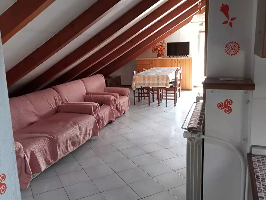Immagine 4 di Attico in affitto  a Albenga
