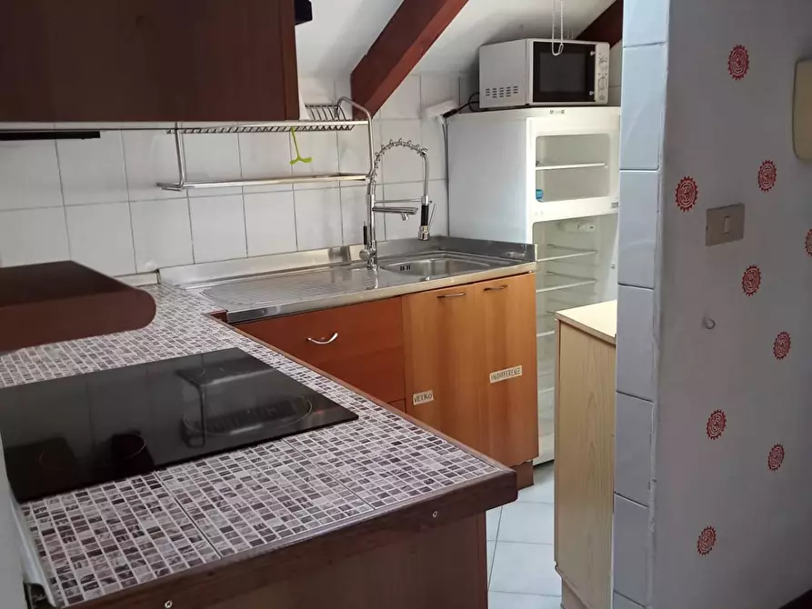 Immagine 6 di Attico in affitto  a Albenga