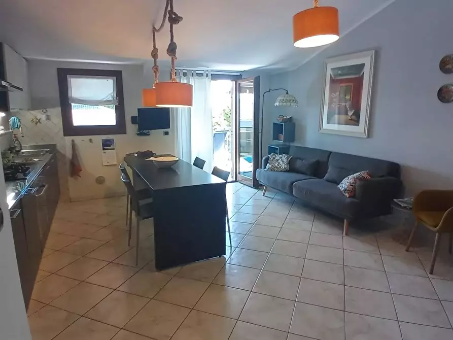 Immagine 1 di Appartamento in affitto  in Via degli Orti a Albenga