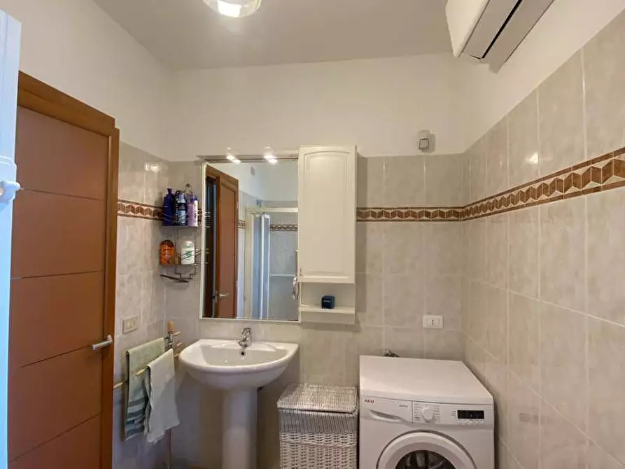 Immagine 8 di Appartamento in affitto  in via torino a Albenga