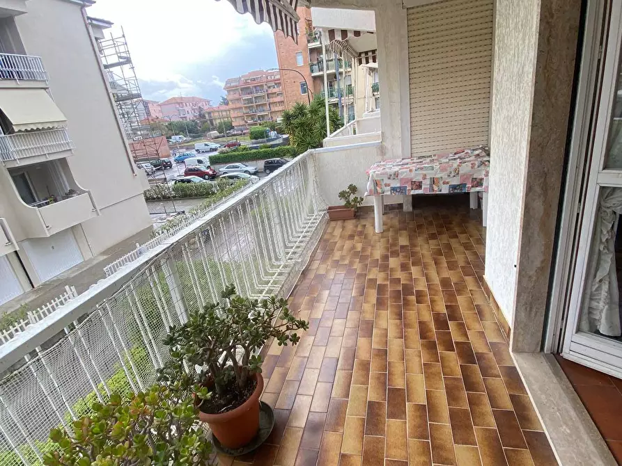 Immagine 2 di Appartamento in affitto  in via nino bixio a Albenga