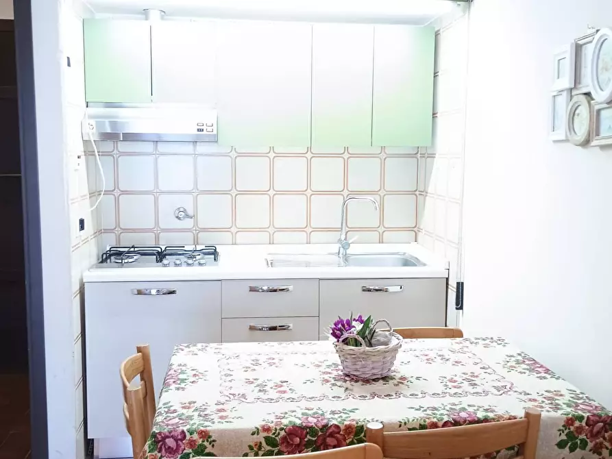 Immagine 10 di Appartamento in affitto  in via nino bixio a Albenga