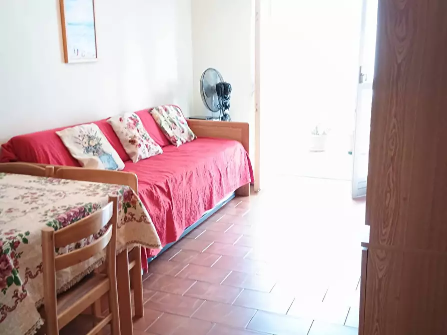 Immagine 1 di Appartamento in affitto  in via nino bixio a Albenga