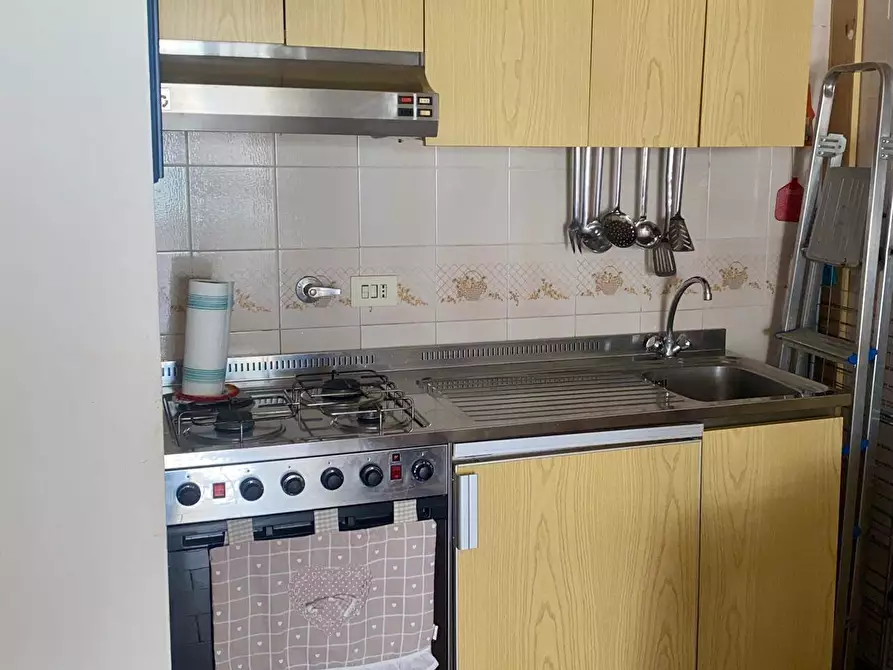 Immagine 11 di Appartamento in affitto  in Via della Costituzione a Albenga