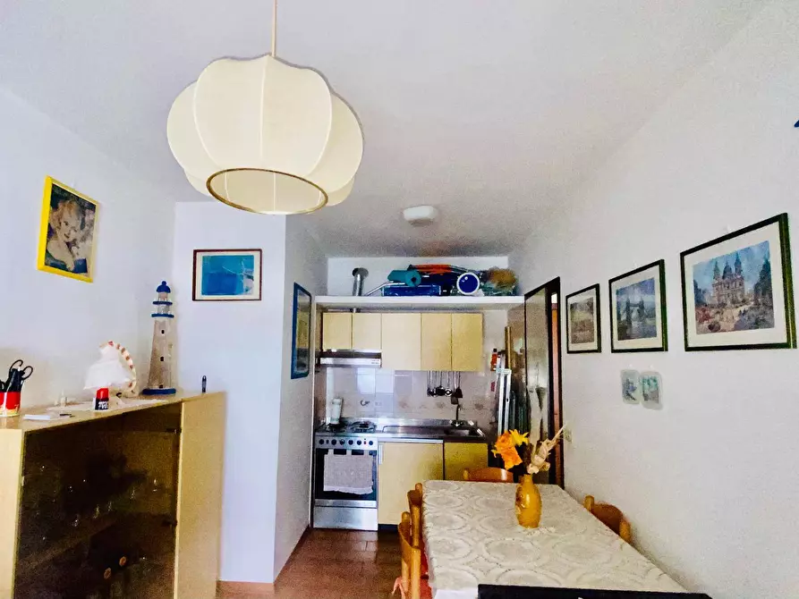 Immagine 5 di Appartamento in affitto  in Via della Costituzione a Albenga