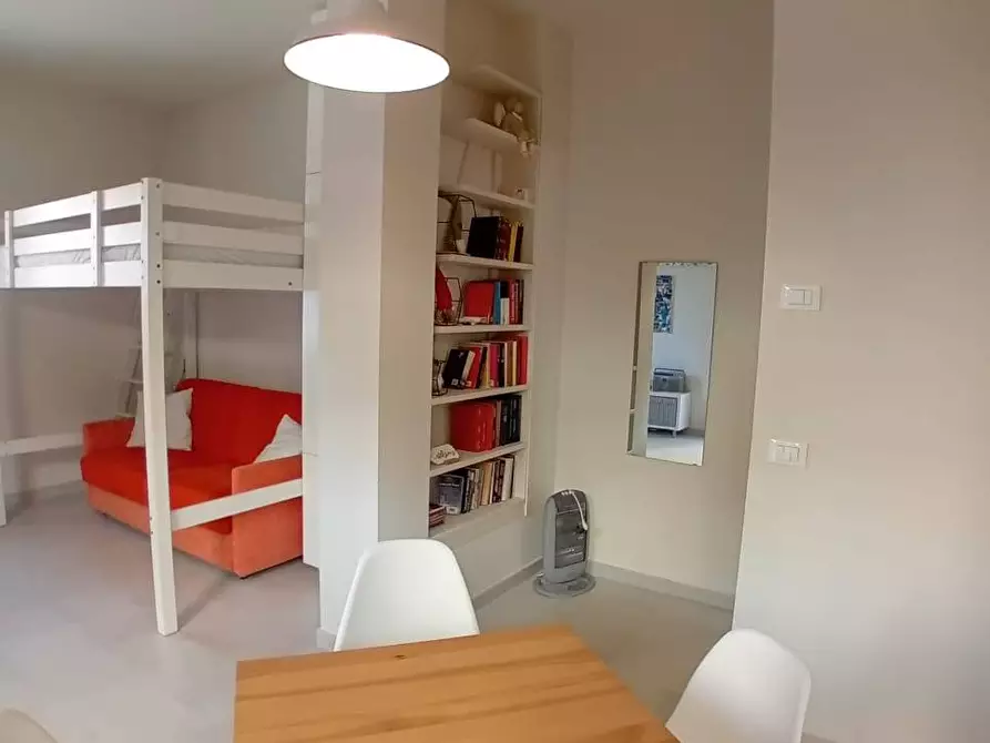 Immagine 2 di Appartamento in affitto  in Via Amalfi 15 a Albenga