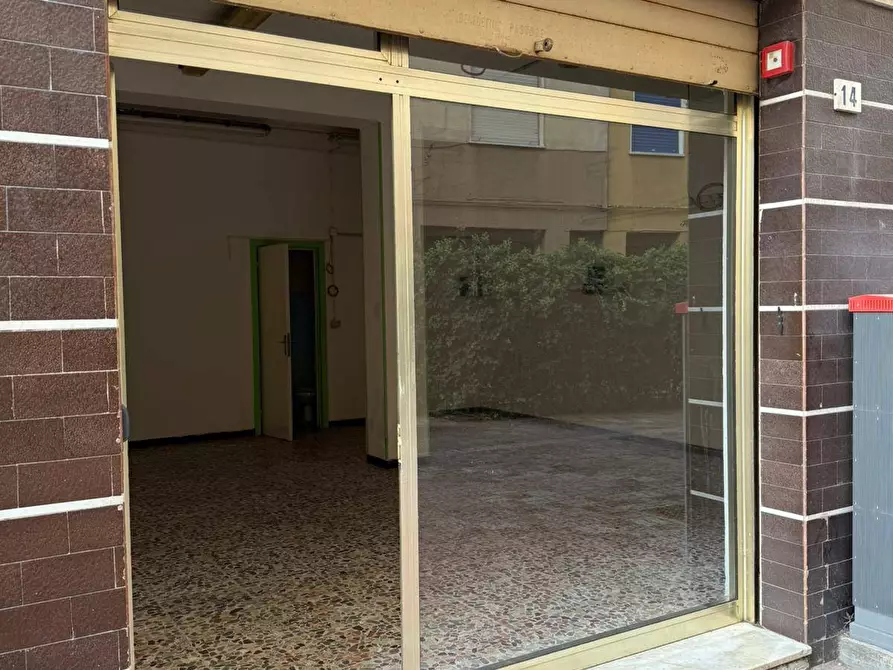 Immagine 1 di Ufficio in affitto  in Via Cascione 14 a Albenga