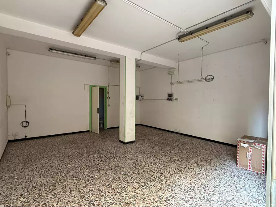 Immagine 4 di Ufficio in affitto  in Via Cascione 14 a Albenga