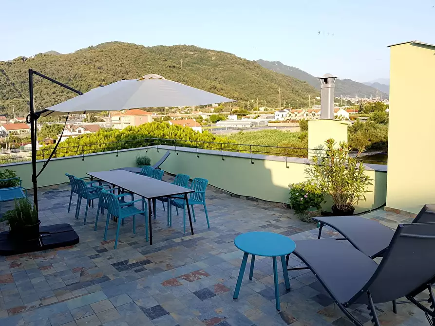 Immagine 17 di Appartamento in affitto  in Via Delle Medaglie D'Oro 96 a Albenga