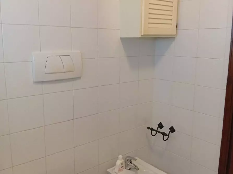 Immagine 12 di Appartamento in affitto  in Rione Tiziano 5 a Albenga