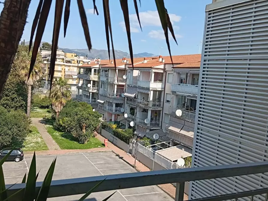 Immagine 10 di Appartamento in affitto  in Rione Tiziano 5 a Albenga