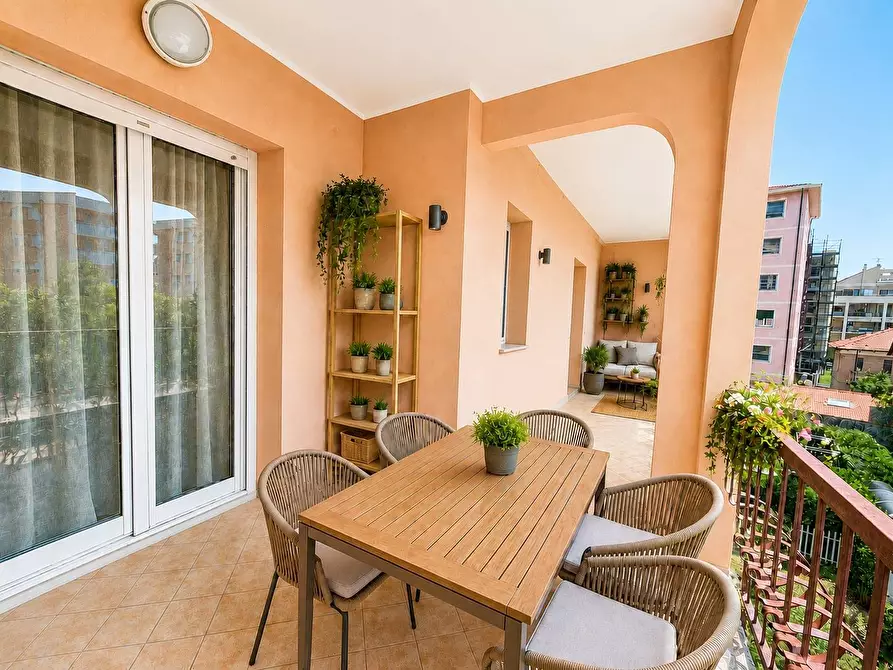 Immagine 1 di Appartamento in vendita  in Via Dalmazia a Albenga