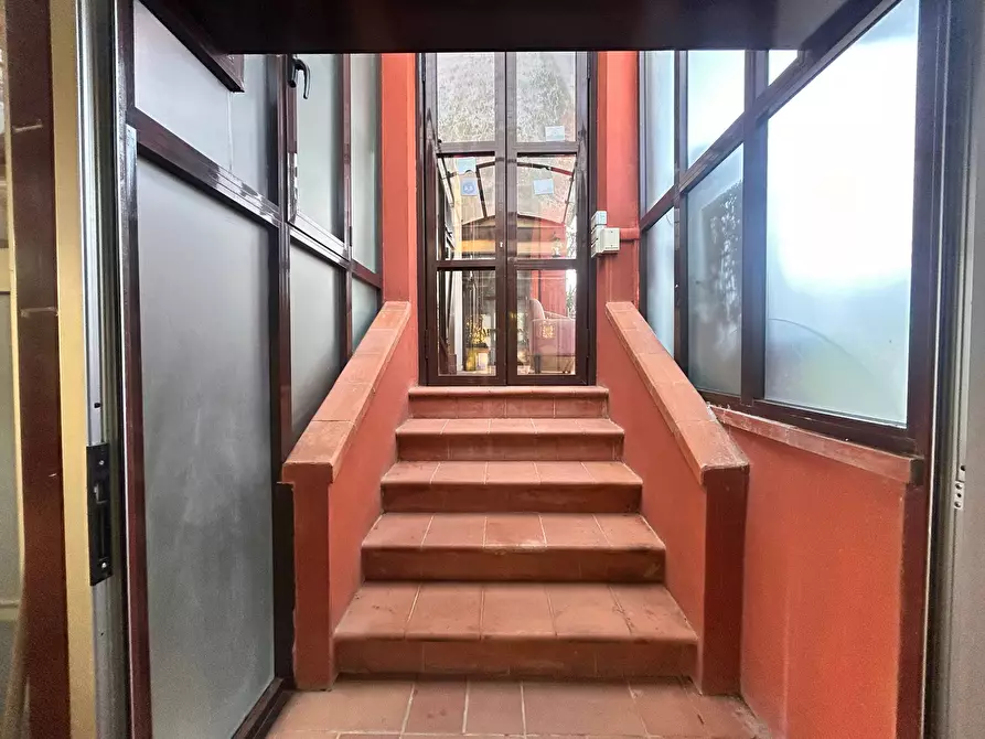 Immagine 16 di Villa in vendita  in via butterfly a Viareggio