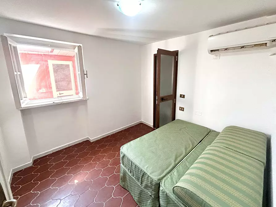 Immagine 10 di Villa in vendita  in via butterfly a Viareggio