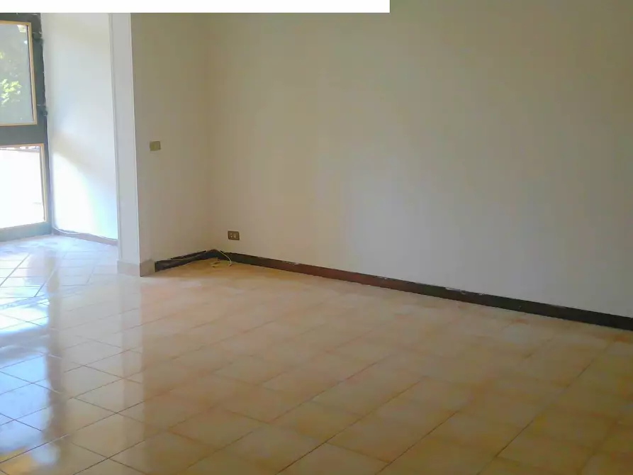 Immagine 15 di Appartamento in affitto  in Via Ignazio Silone 4 a Tivoli