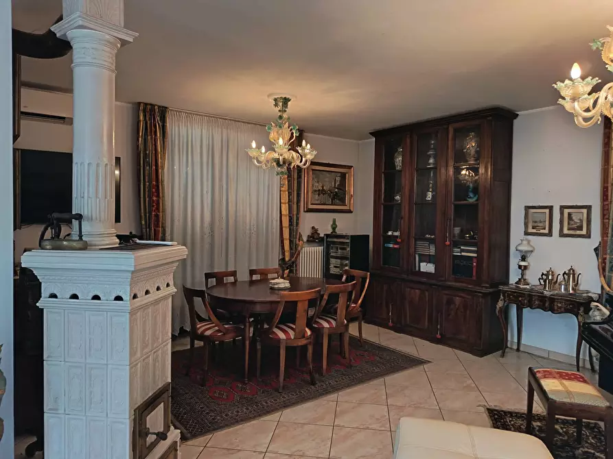 Immagine 9 di Villa in vendita  in VIA MONTEGRAPPA 19 a Rivoli