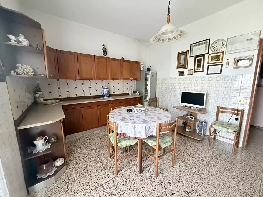 Immagine 5 di Appartamento in vendita  in via DI VITTORIO 31 a Venaria Reale