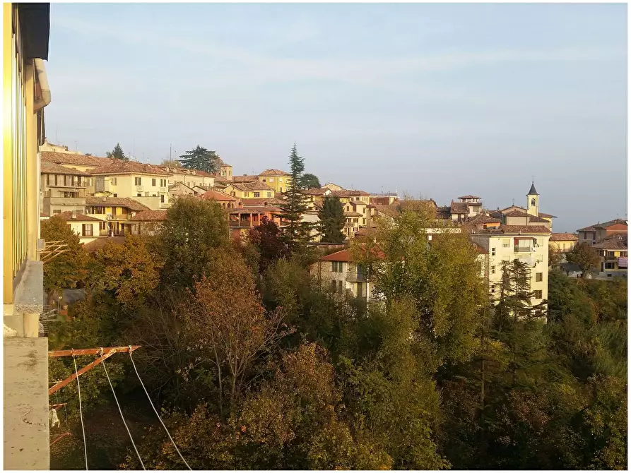 Immagine 2 di Appartamento in vendita  in corso PININ GIACHINO 47 a Cocconato