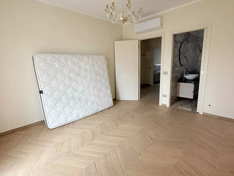 Immagine 10 di Appartamento in affitto  in corso garibaldi 9 a Venaria Reale