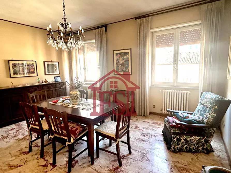 Immagine 1 di Appartamento in vendita  in Via Roma 38 a Terracina