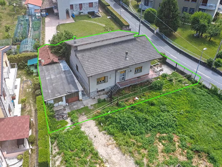 Immagine 5 di Casa indipendente in vendita  in via Chiosi 20 a Angolo Terme