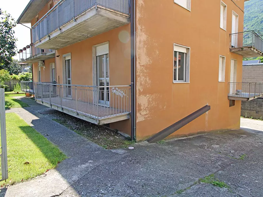 Immagine 21 di Appartamento in vendita  a Angolo Terme