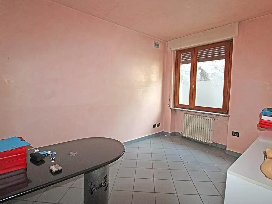 Immagine 8 di Appartamento in vendita  in corso Italia 113 a Darfo Boario Terme