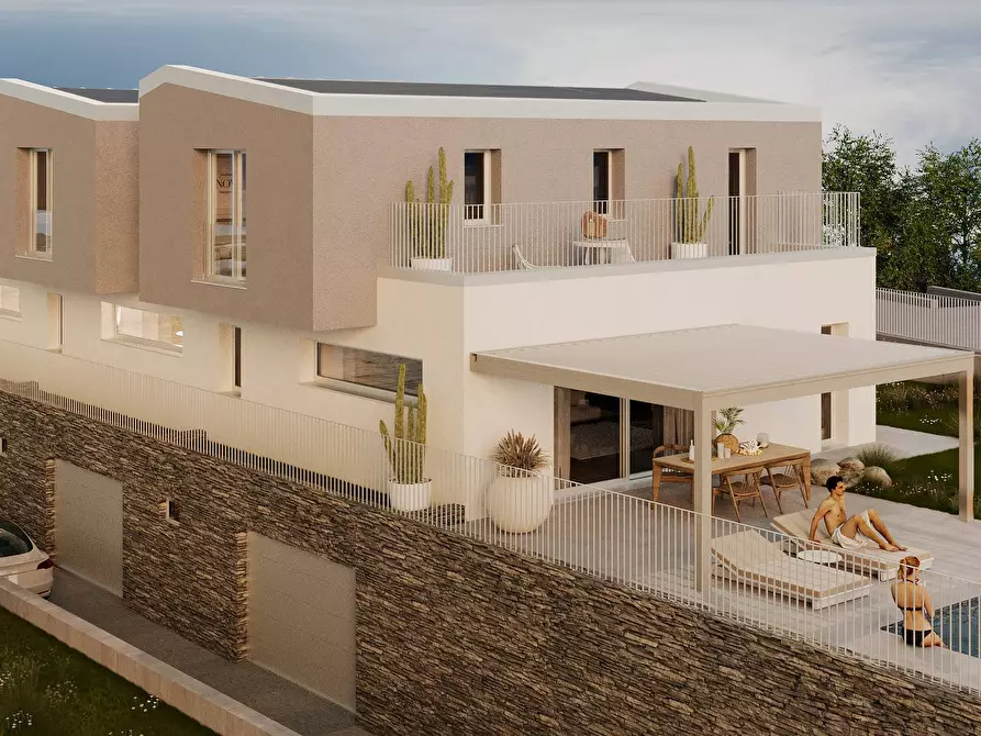 Immagine 2 di Villa in vendita  in viale della Costituzione a Angolo Terme