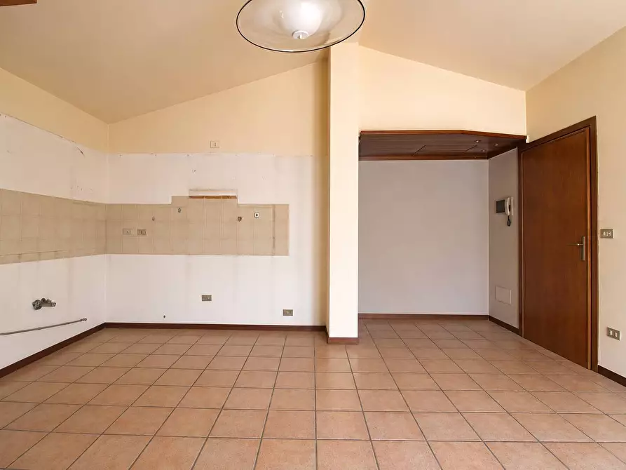Immagine 3 di Appartamento in vendita  in via Santela 1 a Angolo Terme