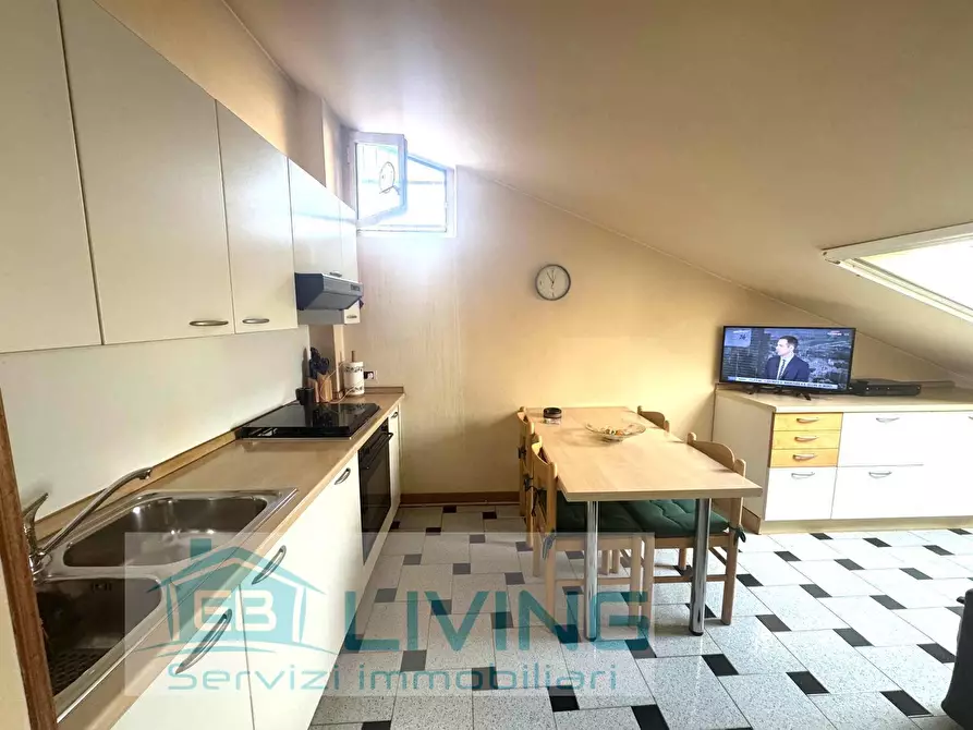Immagine 1 di Appartamento in vendita  in Via A. Volta 106 a Calusco D'adda
