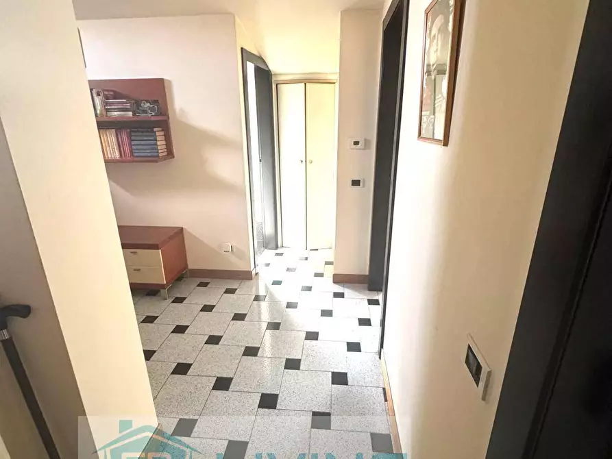 Immagine 5 di Appartamento in vendita  in Via A. Volta 106 a Calusco D'adda