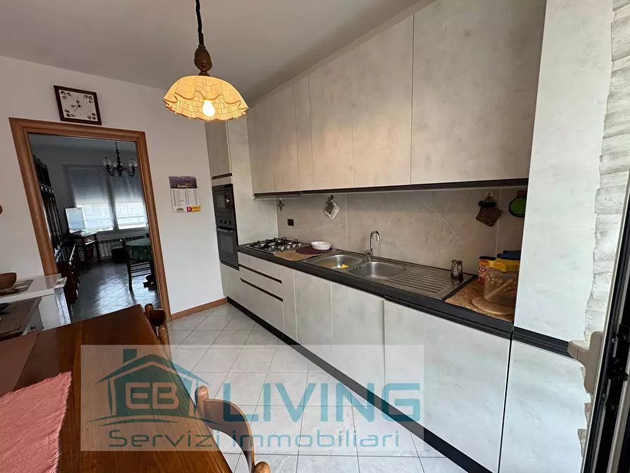 Immagine 10 di Appartamento in vendita  in Via Zappello 1 a Almenno San Bartolomeo