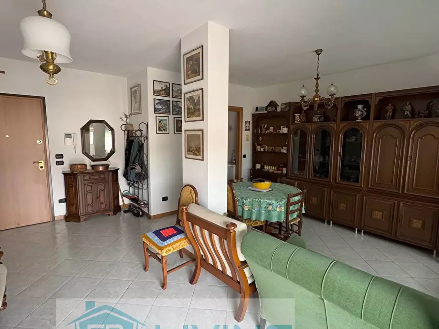 Immagine 6 di Appartamento in vendita  in Via Zappello 1 a Almenno San Bartolomeo