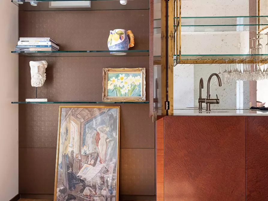 Immagine 11 di Villa in vendita  in Via parco rimembranza a Lucca